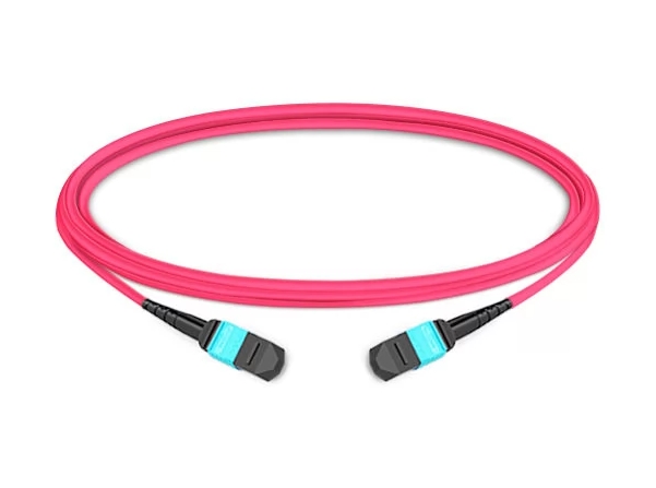 MTP trunk cable OM4